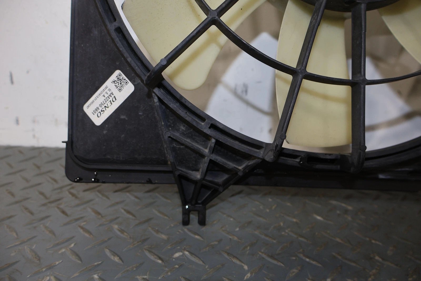 2015 Chevrolet Camaro- Radiator Fan Motor