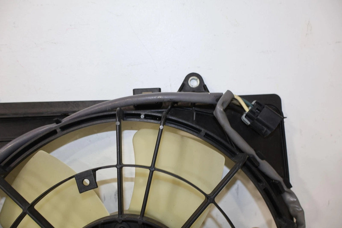 2015 Chevrolet Camaro- Radiator Fan Motor
