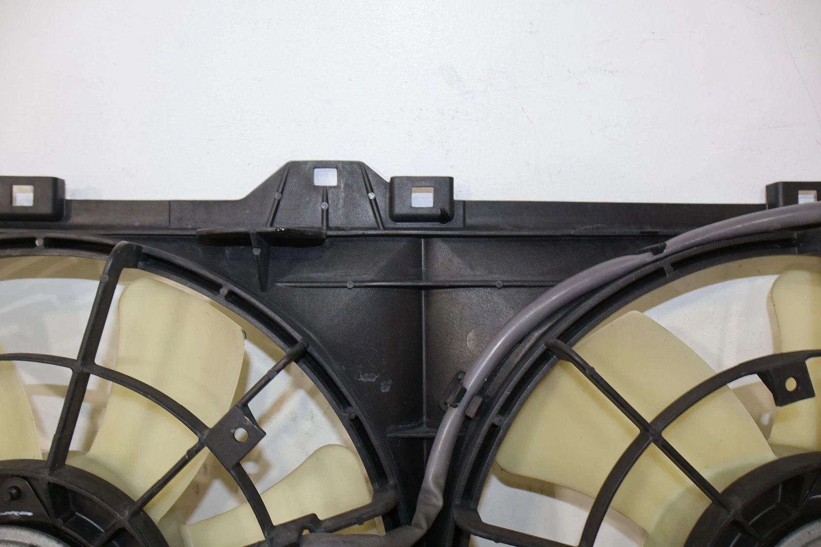 2015 Chevrolet Camaro- Radiator Fan Motor