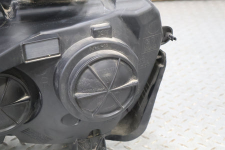 2015 Chevrolet Camaro- Right Headlamp