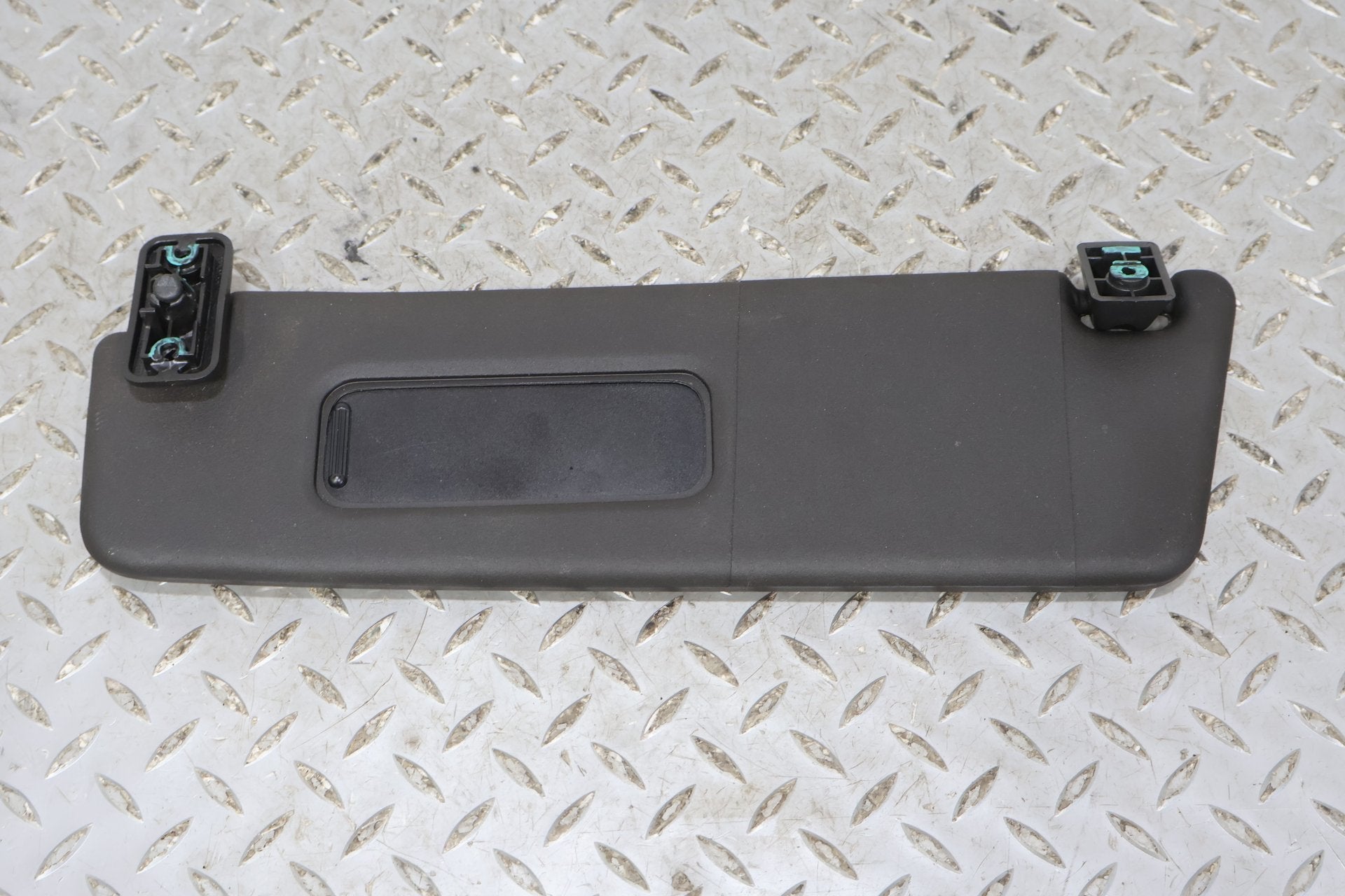 2015 Chevrolet Camaro- Sun Visor