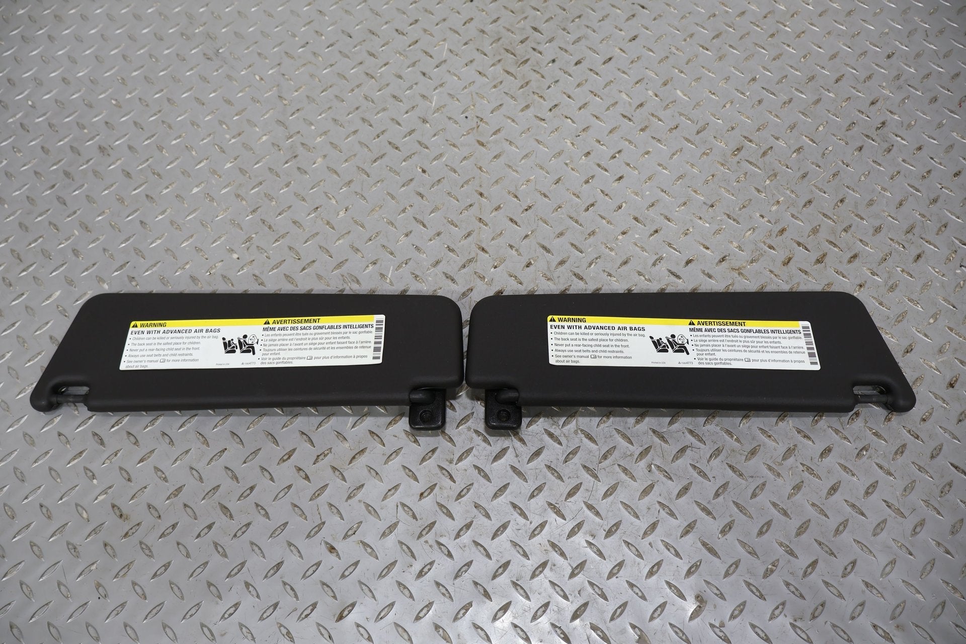2015 Chevrolet Camaro- Sun Visor