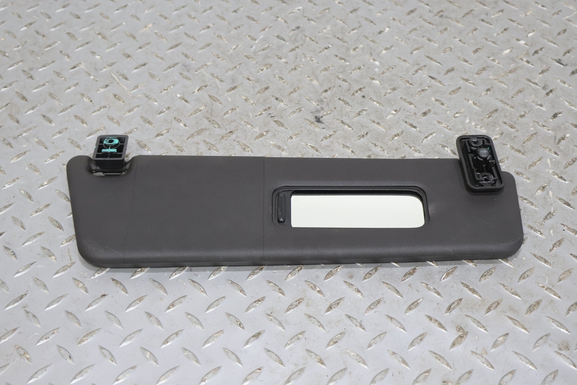 2015 Chevrolet Camaro- Sun Visor
