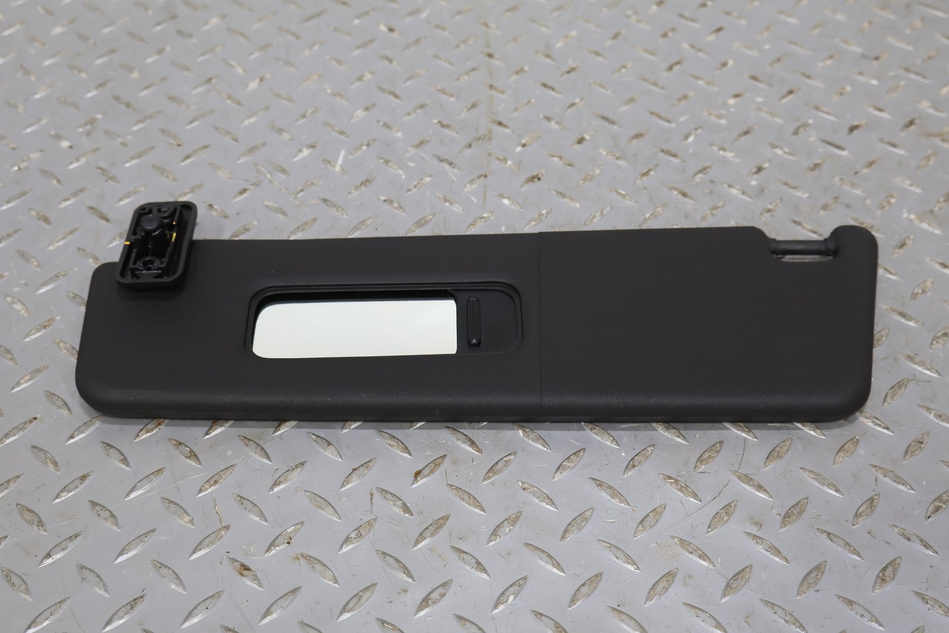 2015 Chevrolet Camaro- Sun Visor