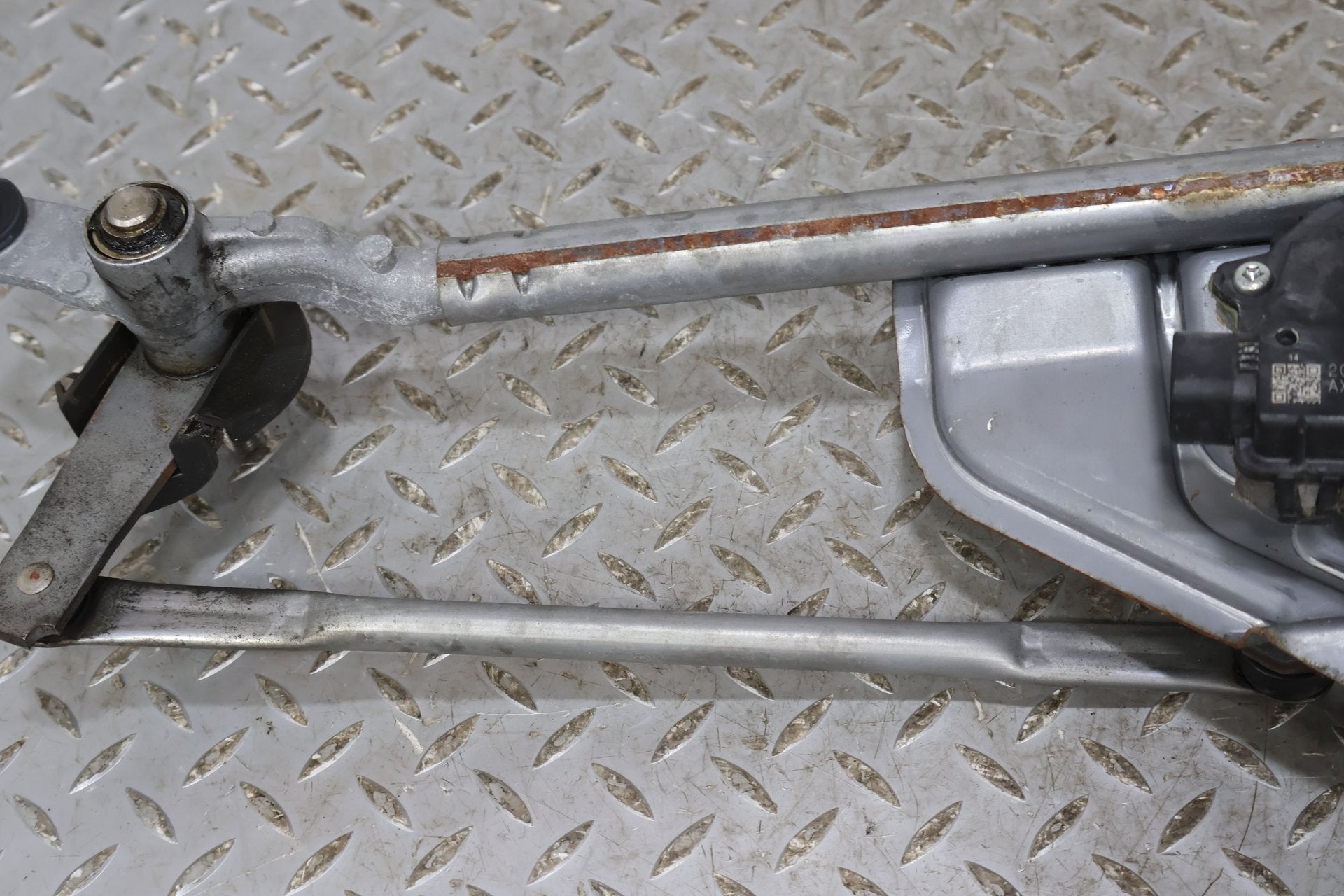 2015 Chevrolet Camaro- Wiper Linkage