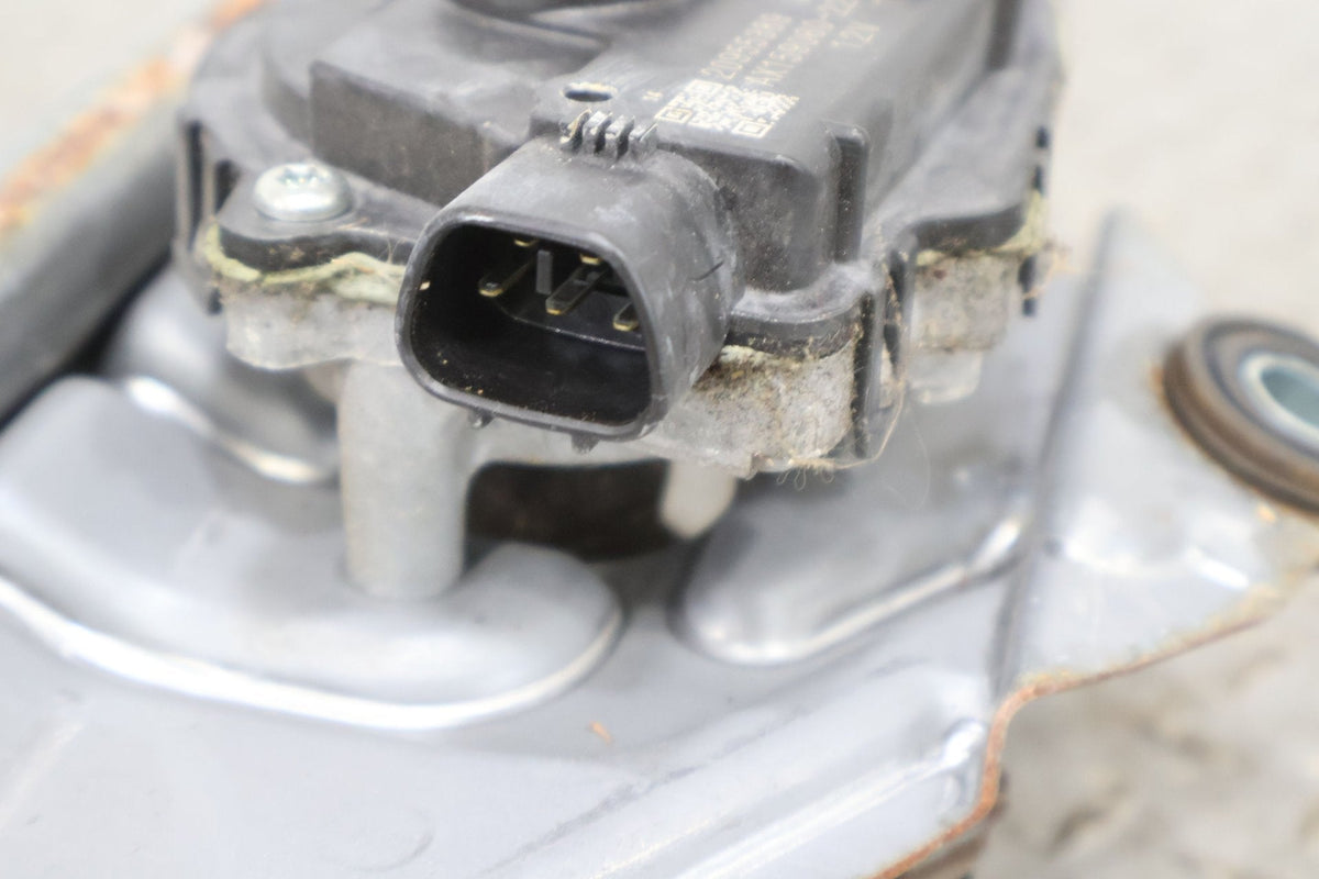 2015 Chevrolet Camaro- Wiper Linkage