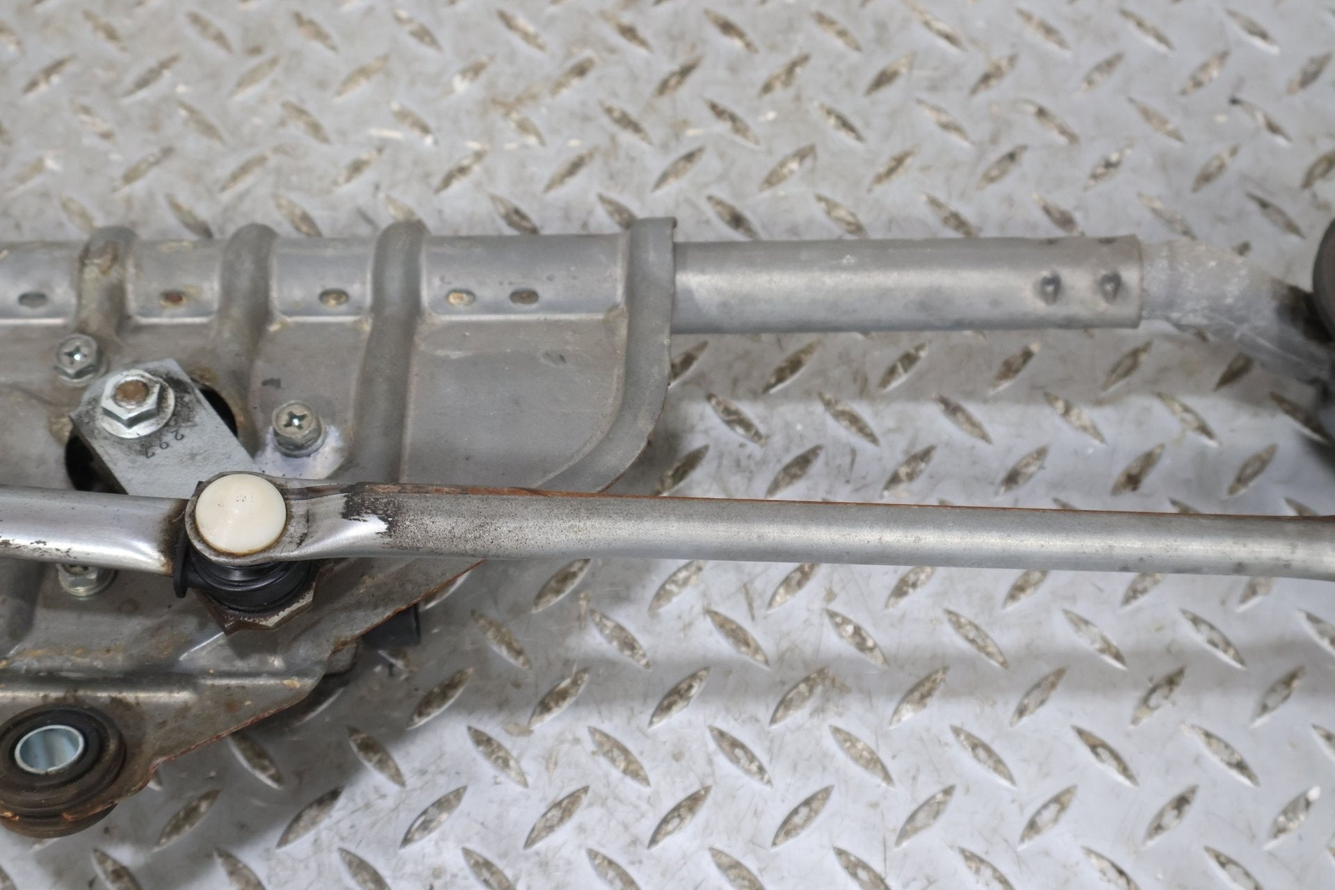 2015 Chevrolet Camaro- Wiper Linkage