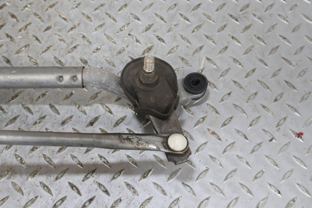 2015 Chevrolet Camaro- Wiper Linkage