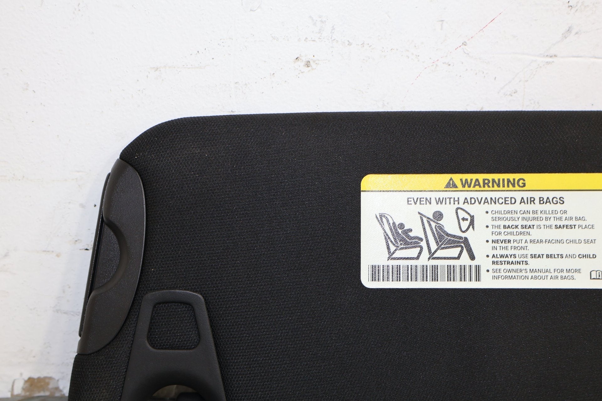 2015 Dodge Challenger- Sun Visor