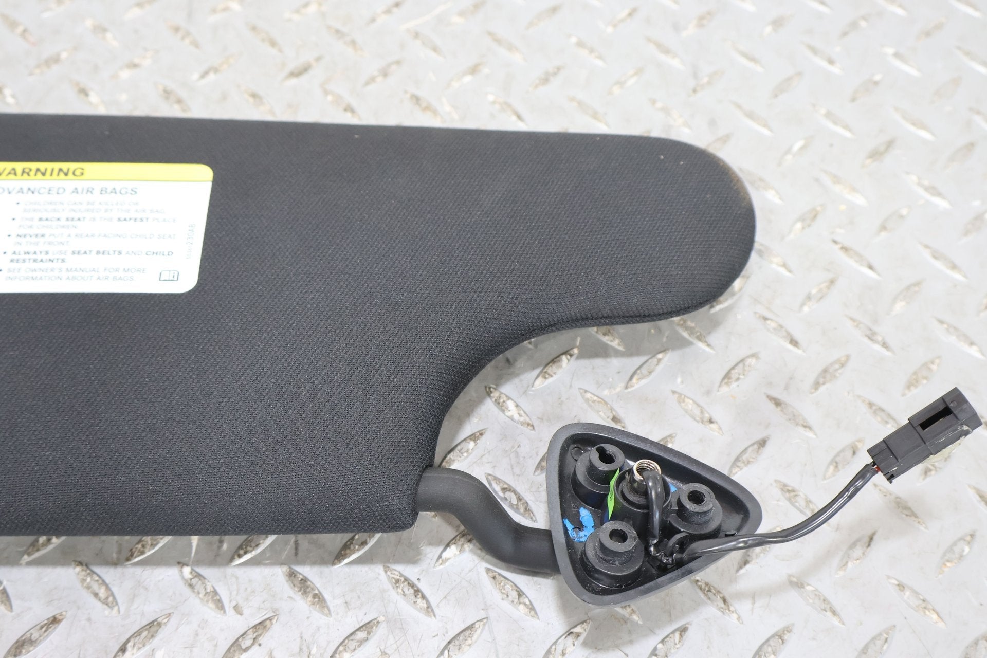 2015 Dodge Challenger- Sun Visor