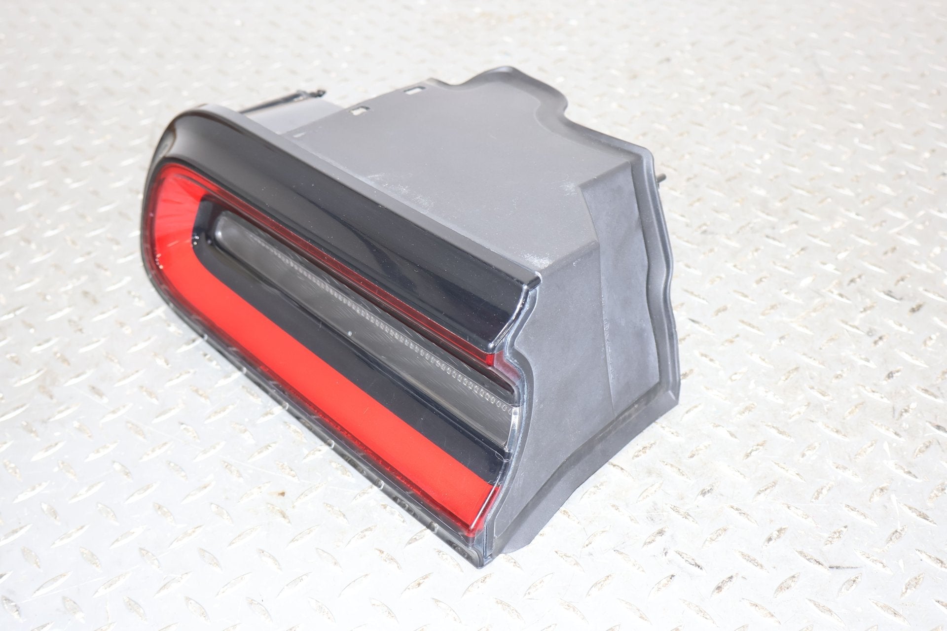 2015 Dodge Challenger- TAIL LIGHT ASSEMBLY