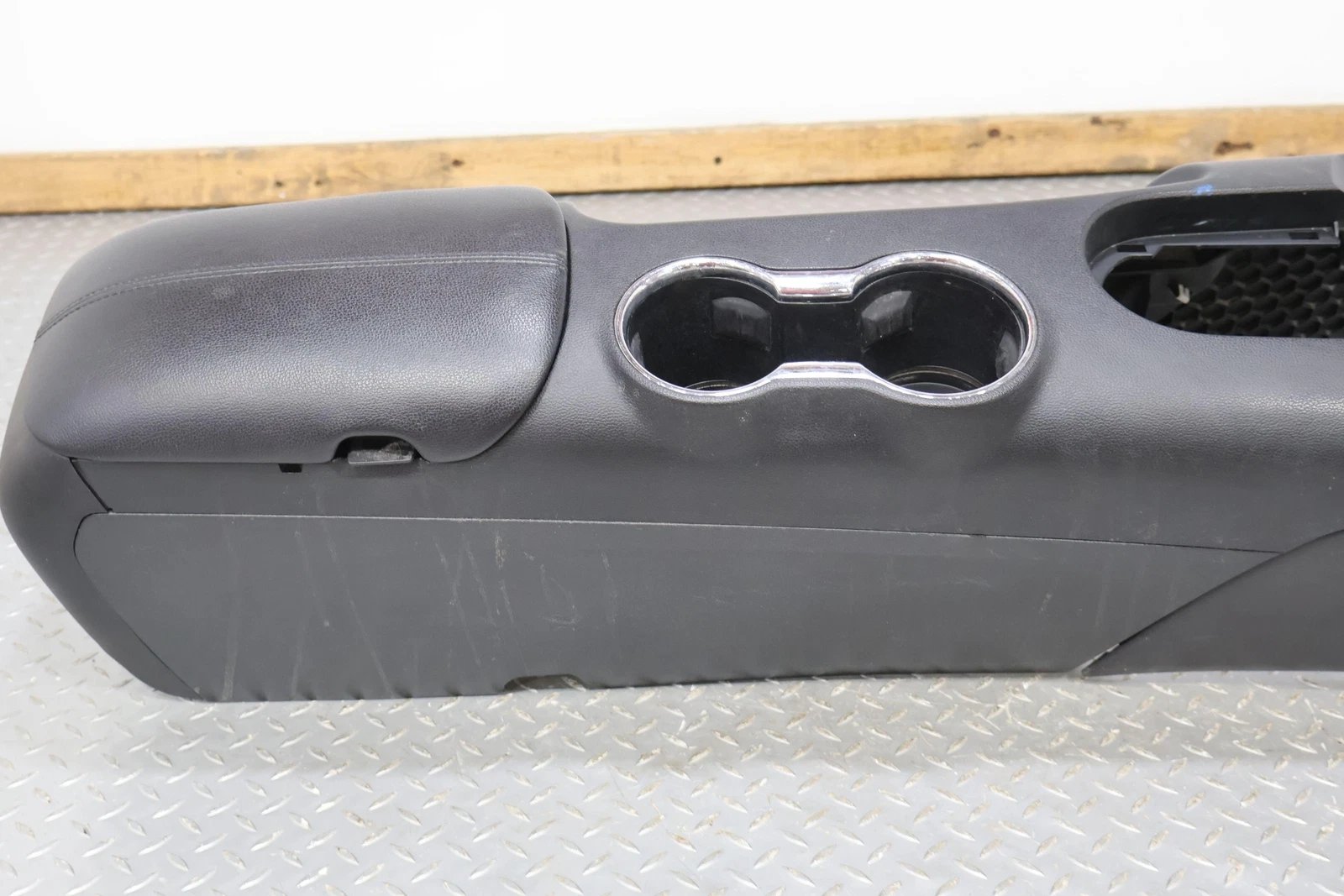 2015 Ford Mustang- Front Console