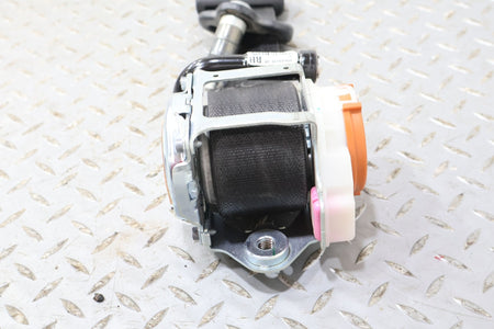2015 Ford Mustang- Front Seat Belt
