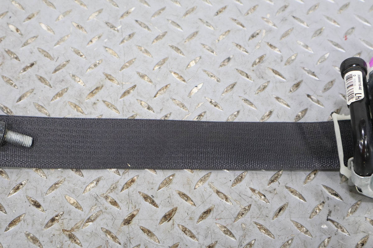 2015 Ford Mustang- Front Seat Belt