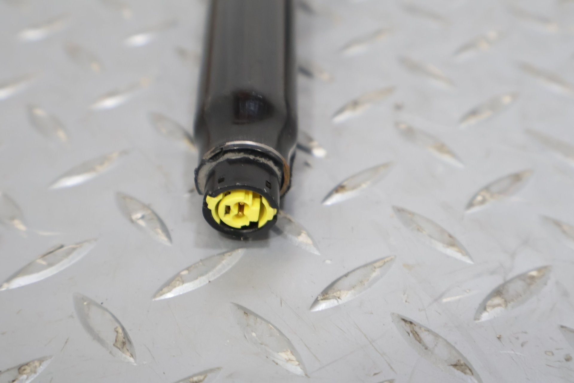2015 Ford Mustang- Front Seat Belt