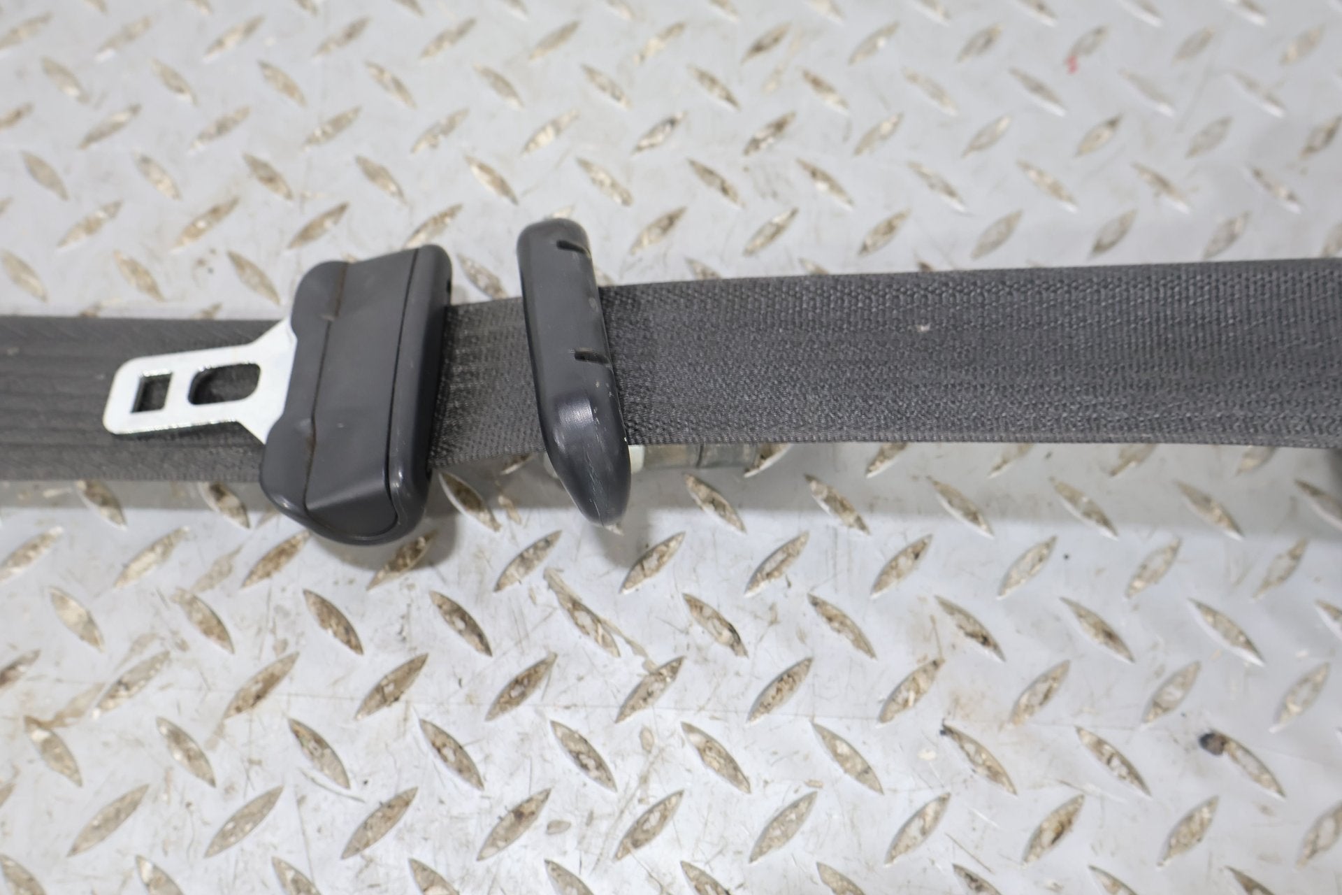 2015 Ford Mustang- Front Seat Belt