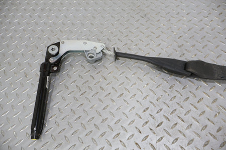 2015 Ford Mustang- Front Seat Belt