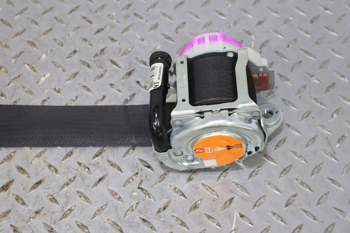 2015 Ford Mustang- Front Seat Belt
