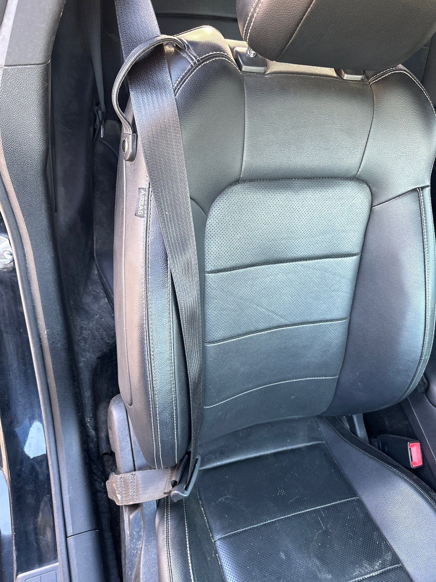 2015 Ford Mustang- Front Seat Belt