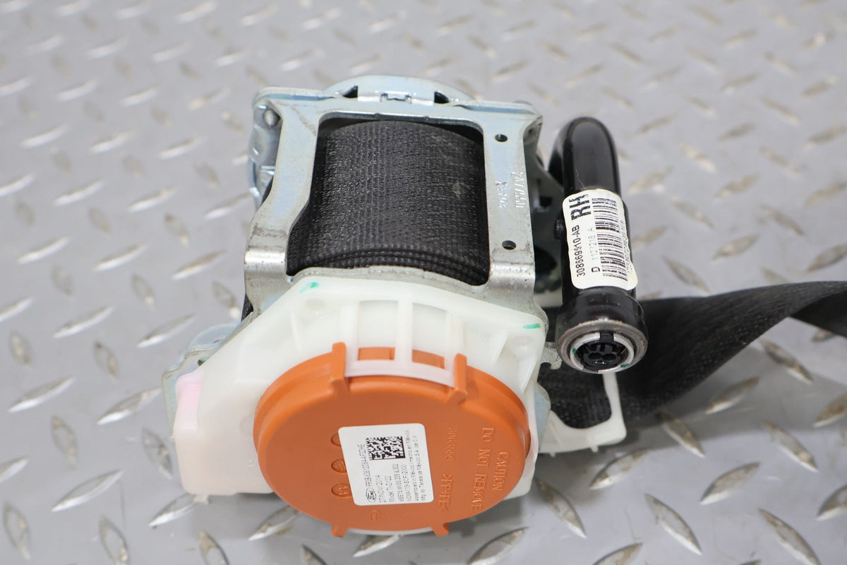 2015 Ford Mustang- Front Seat Belt