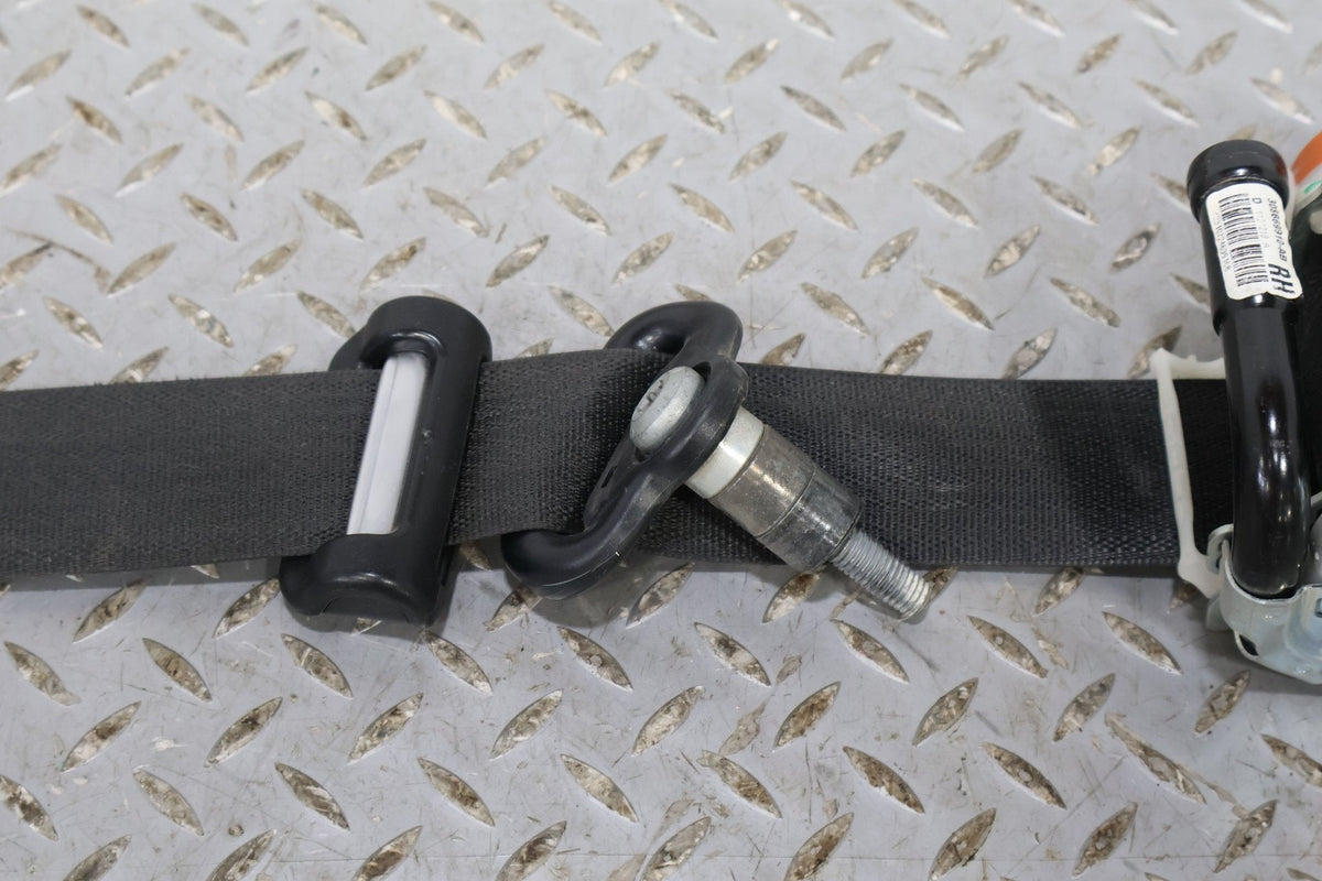 2015 Ford Mustang- Front Seat Belt