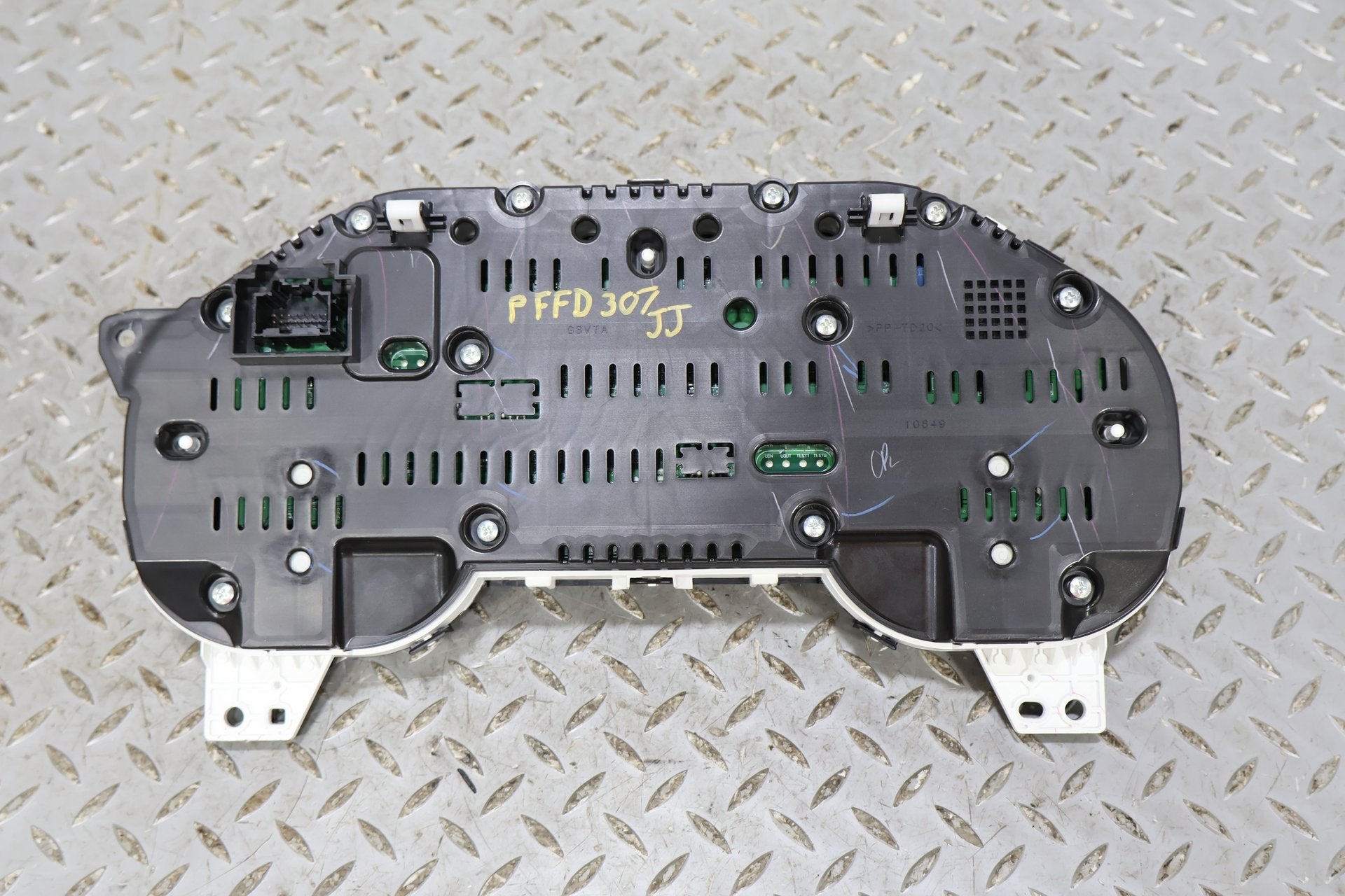 2015 Ford Mustang- Speedometer