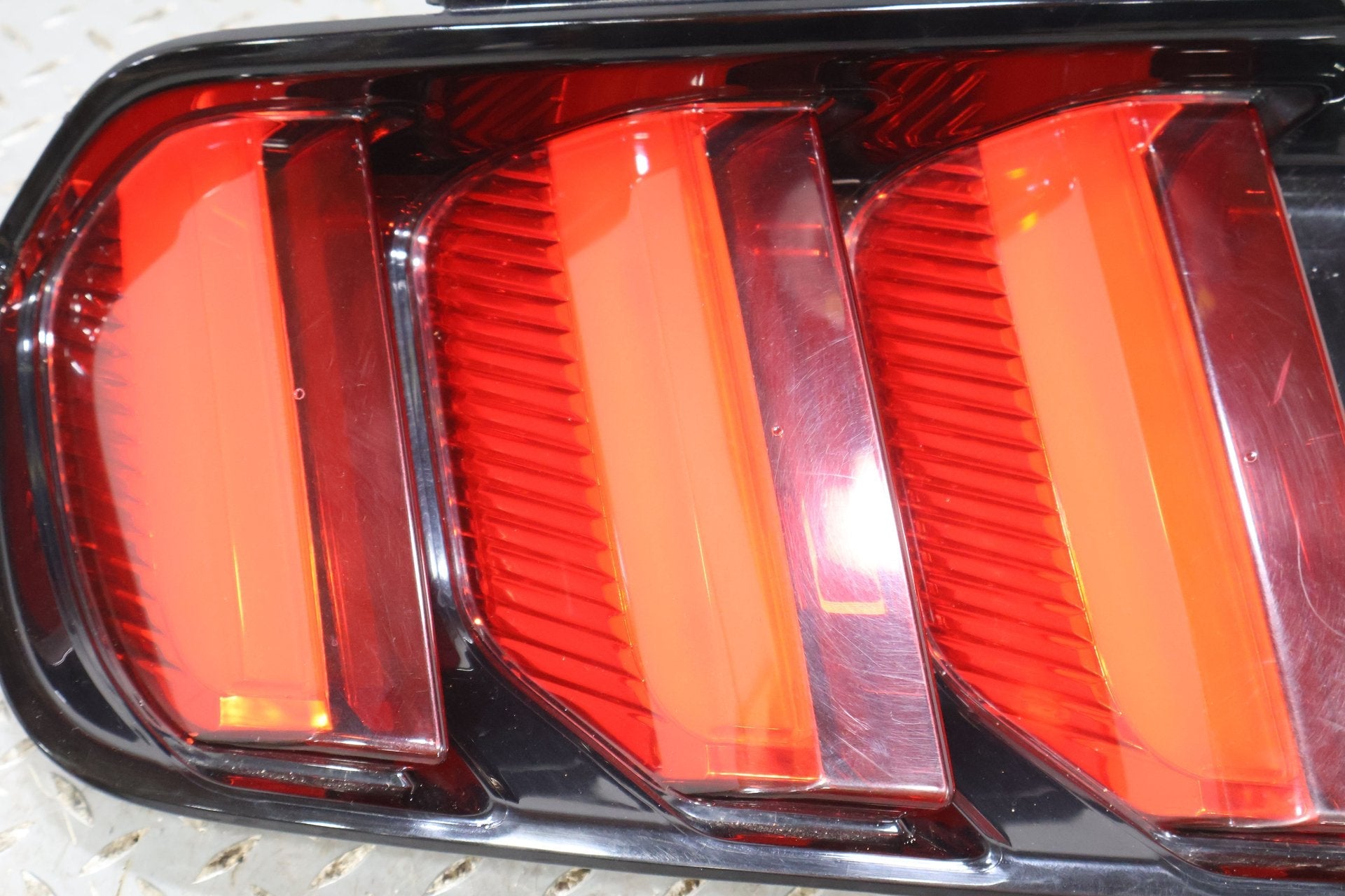2015 Ford Mustang- TAIL LIGHT ASSEMBLY