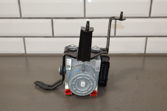 2015 Ford Mustang (Thru 3/19/15) Anti - Lock Brake Pump & Module W/Bracket