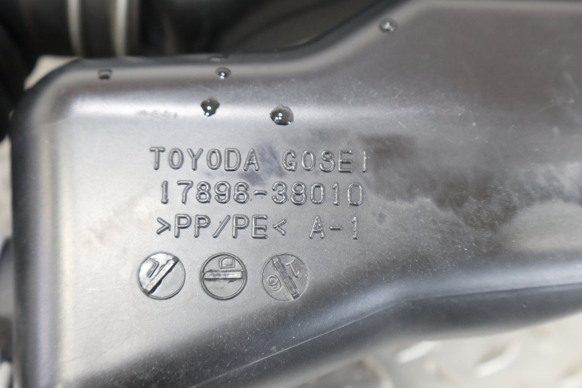 2015 Lexus GX460- Air Cleaner/Box