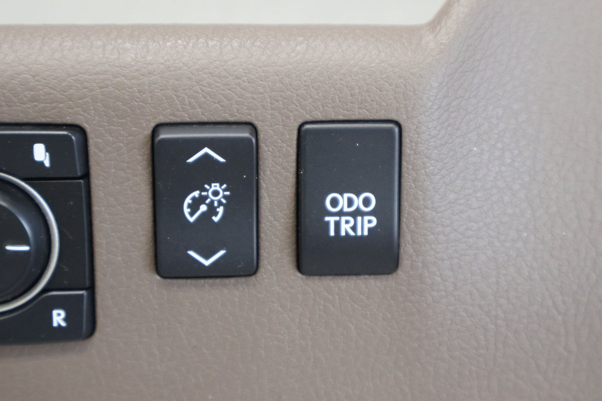 2015 Lexus GX460- Mirror Adjuster Switch