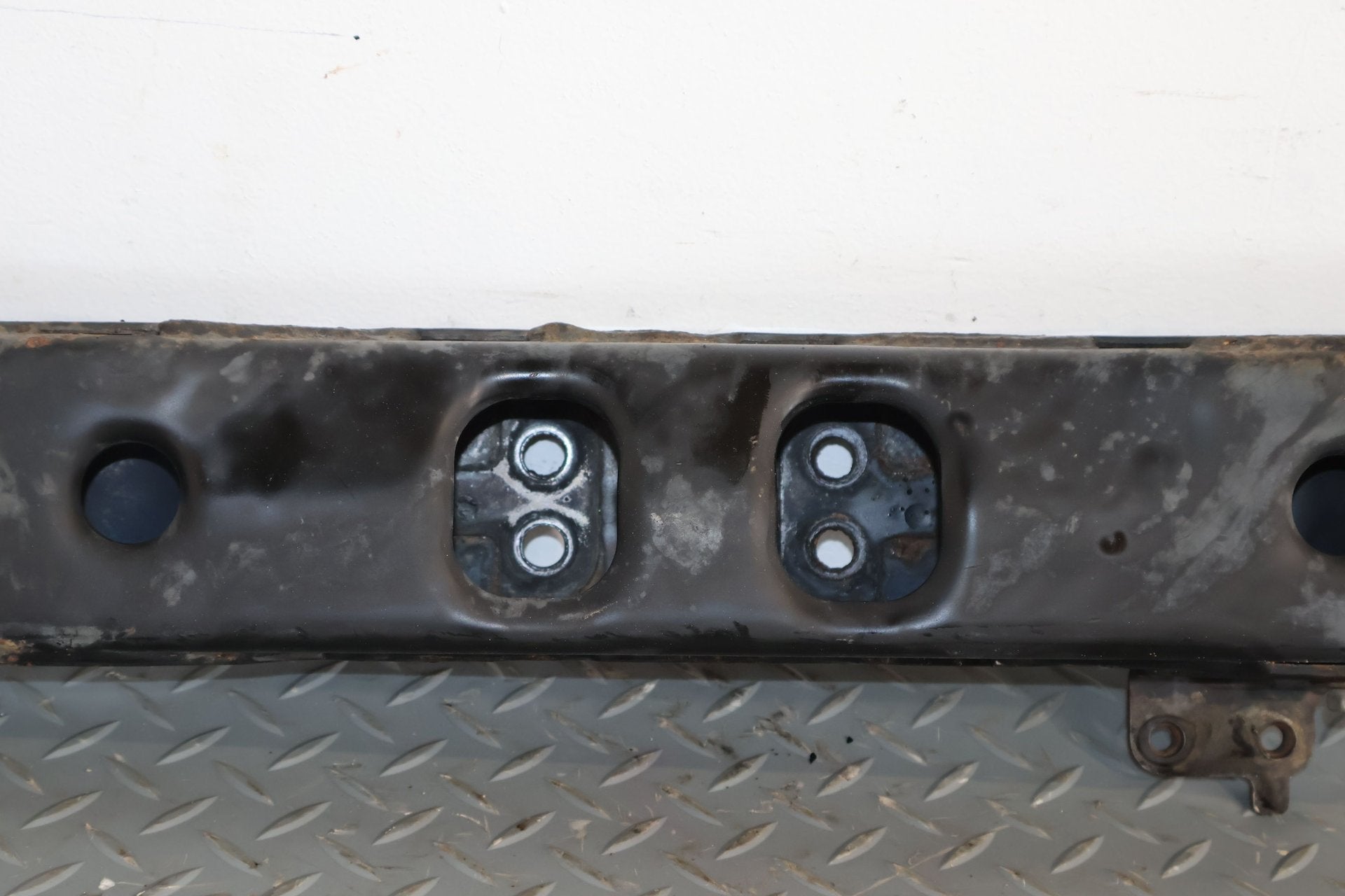 2015 Lexus GX460- Transmission Crossmember