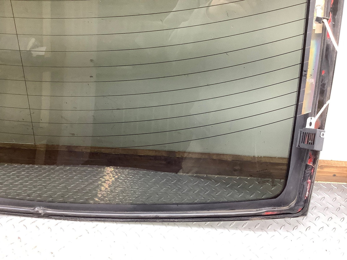 2015 Nissan GT-R- Back Door Glass