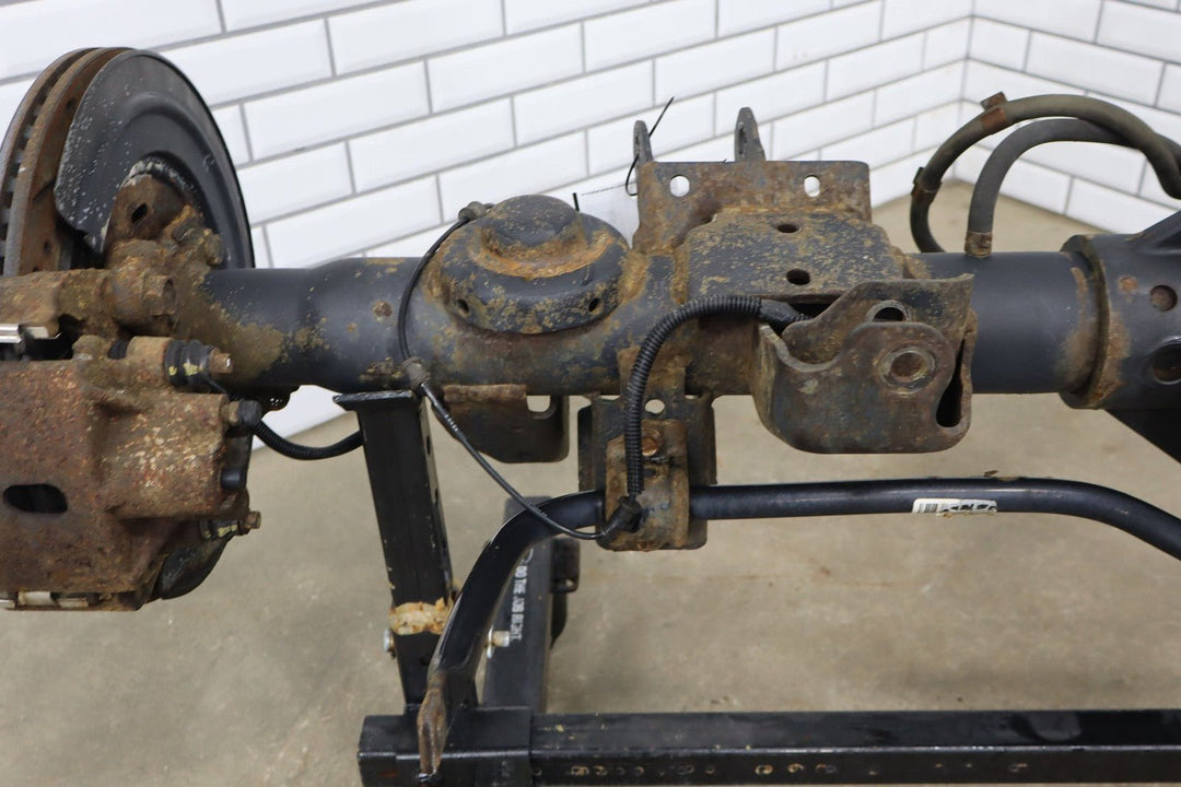 2015 Ram 1500 4x4 Solid Rear Axle Assembly 3.21 Gear Ratio