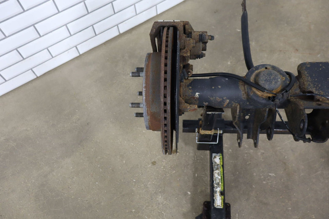 2015 Ram 1500 4x4 Solid Rear Axle Assembly 3.21 Gear Ratio