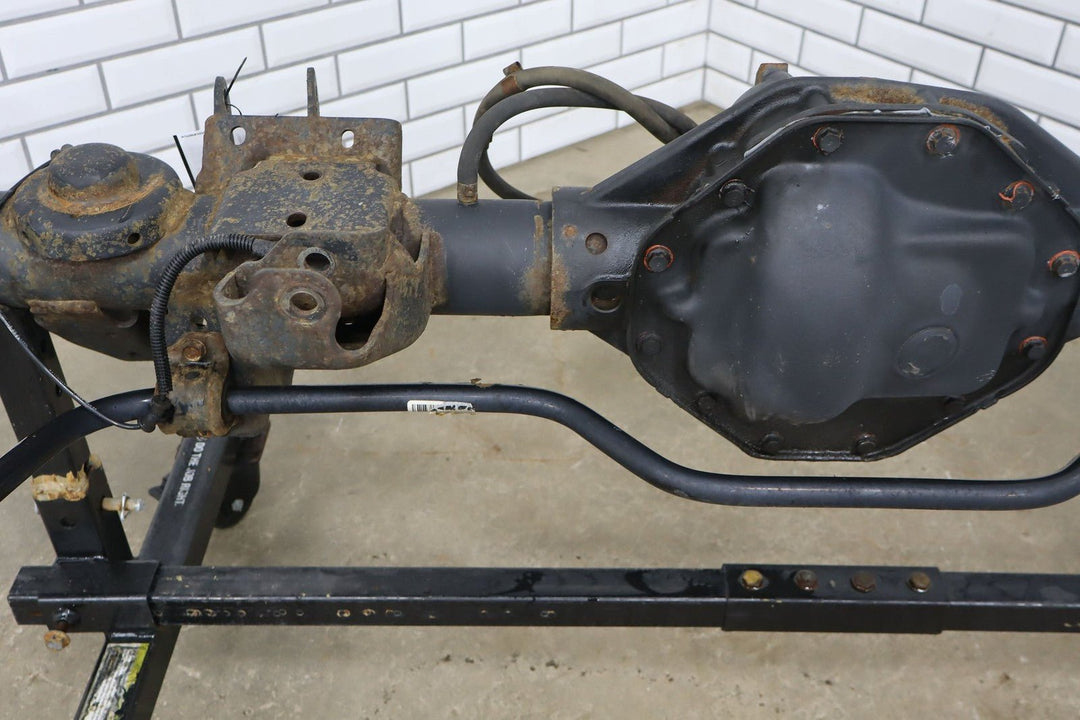 2015 Ram 1500 4x4 Solid Rear Axle Assembly 3.21 Gear Ratio