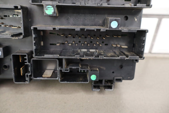 2015 Ram 1500 L Engine Fuse Box