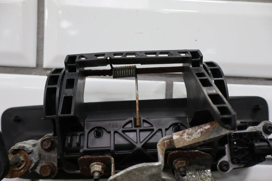 2015 Ram 1500 Rear Tailgate Handle W/Camera