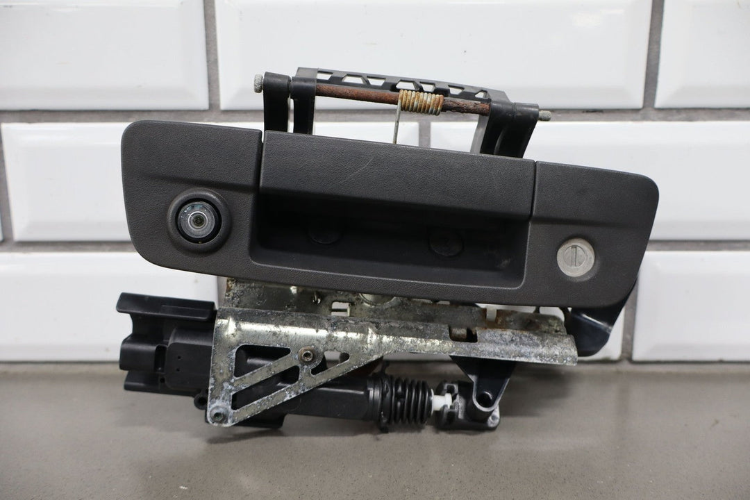 2015 Ram 1500 Rear Tailgate Handle W/Camera