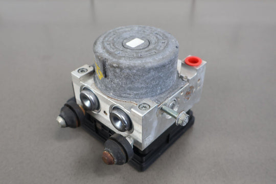2015 Subaru WRX STI ABS Anti - Lock Brake Pump & Module