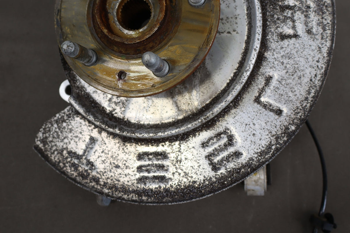2015 Tesla Model S 85D Right Rear Suspension Spindle