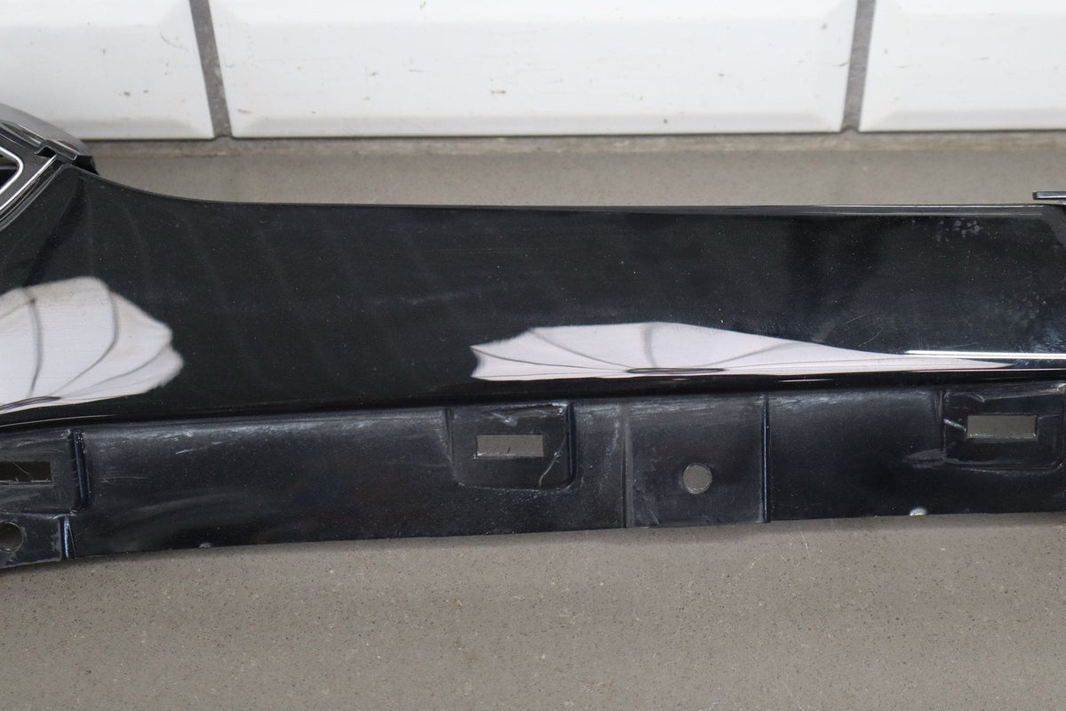 2015 Tesla Model S Dash/Console Trim Kit