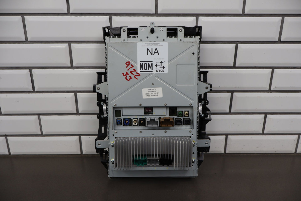 2015 Tesla Model S - MCU Media Control Unit Assembly Tested NEEDS PROGRAMMING