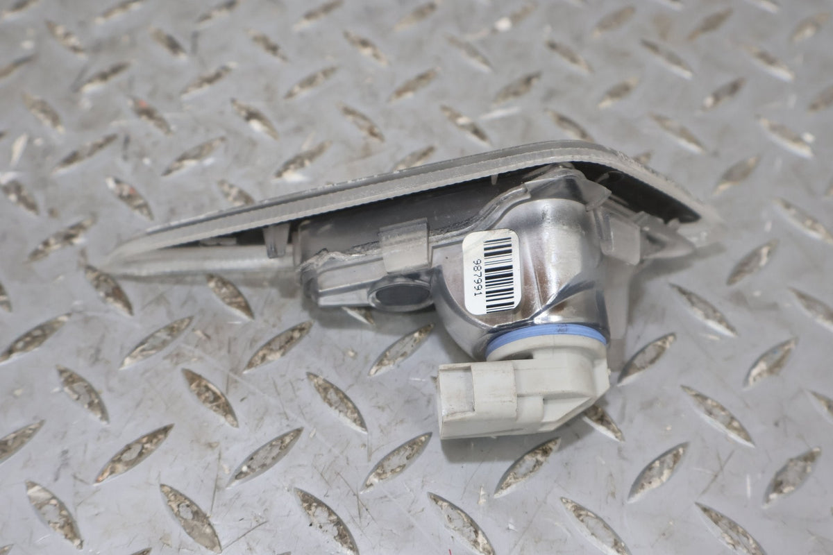 2015 Tesla S- Right Front Lamp