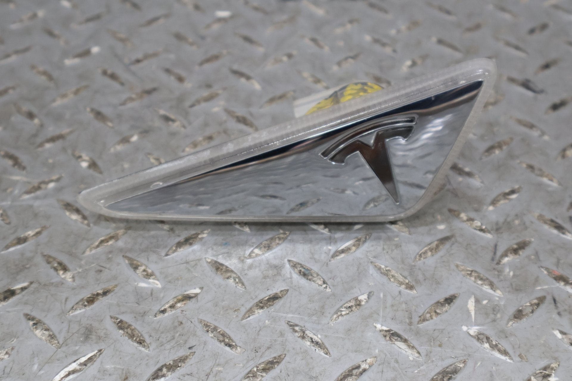 2015 Tesla S- Right Front Lamp