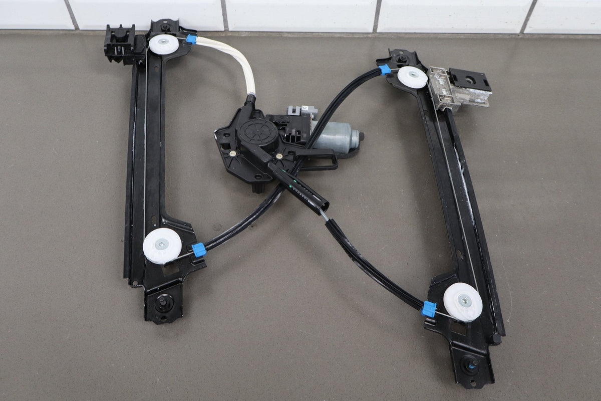 2016-2020 OEM Tesla Model X Rear Right Passenger Door Window Regulator Motor