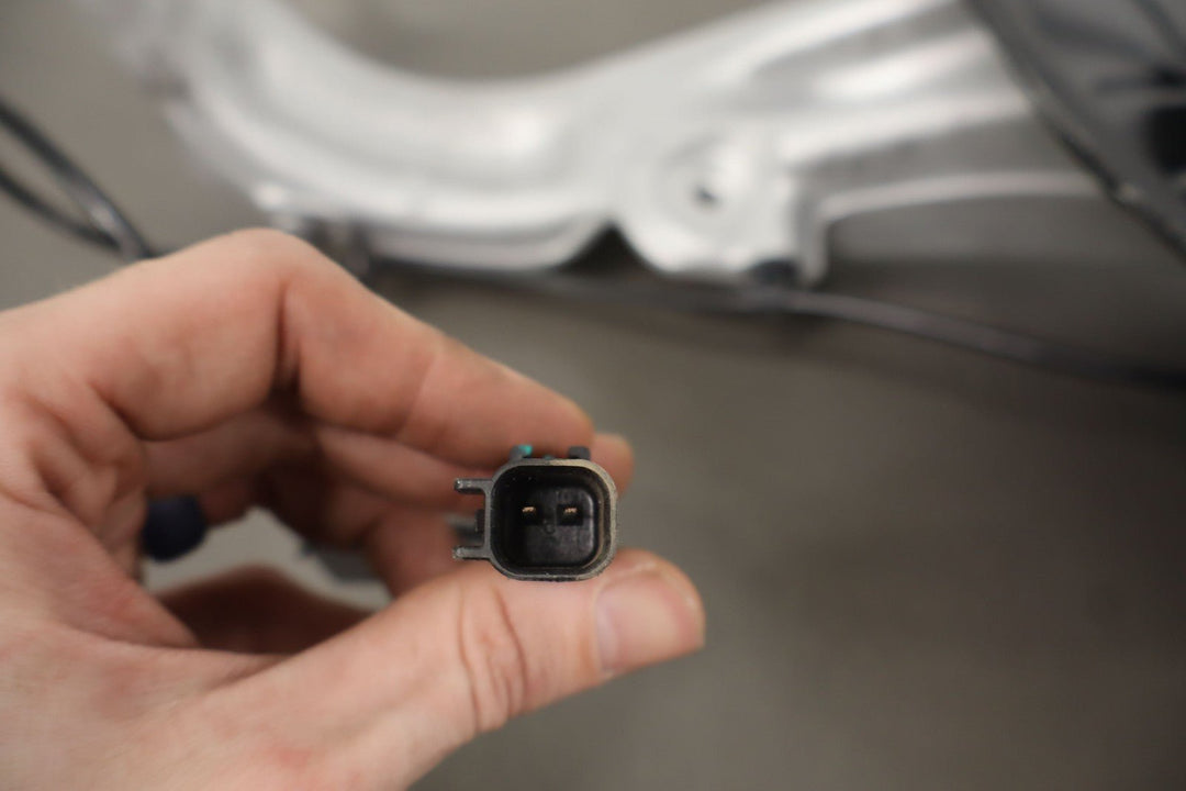 2016 - 2020 Tesla Mode X Driver Left Front Spindle / Knuckle OEM