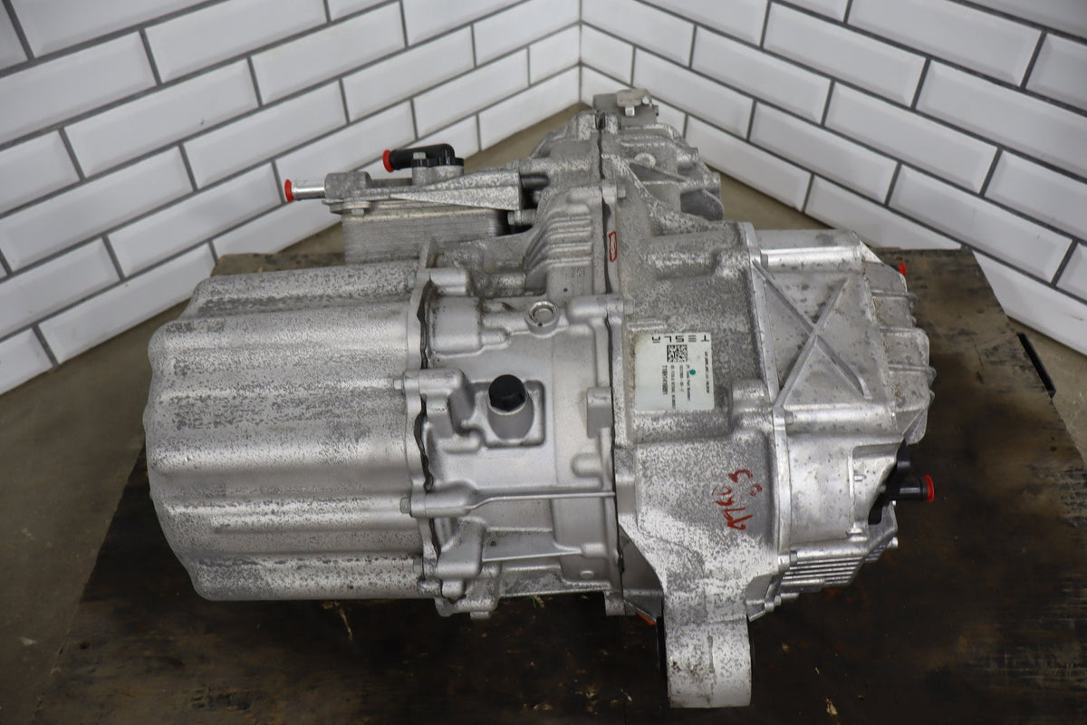 2016-2020 Tesla Model S X Engine Motor Rear Small Drive Unit Assembly