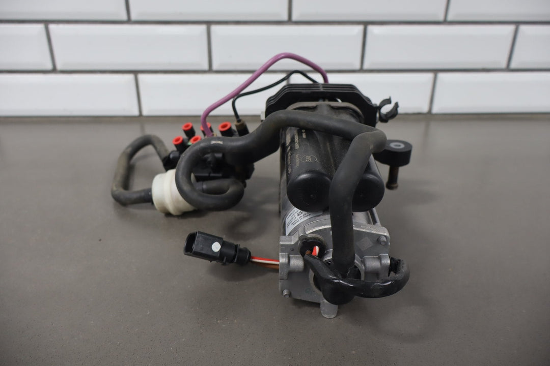 2016 - 2020 Tesla Model S/X Air Suspension Twin Compressor Wabco