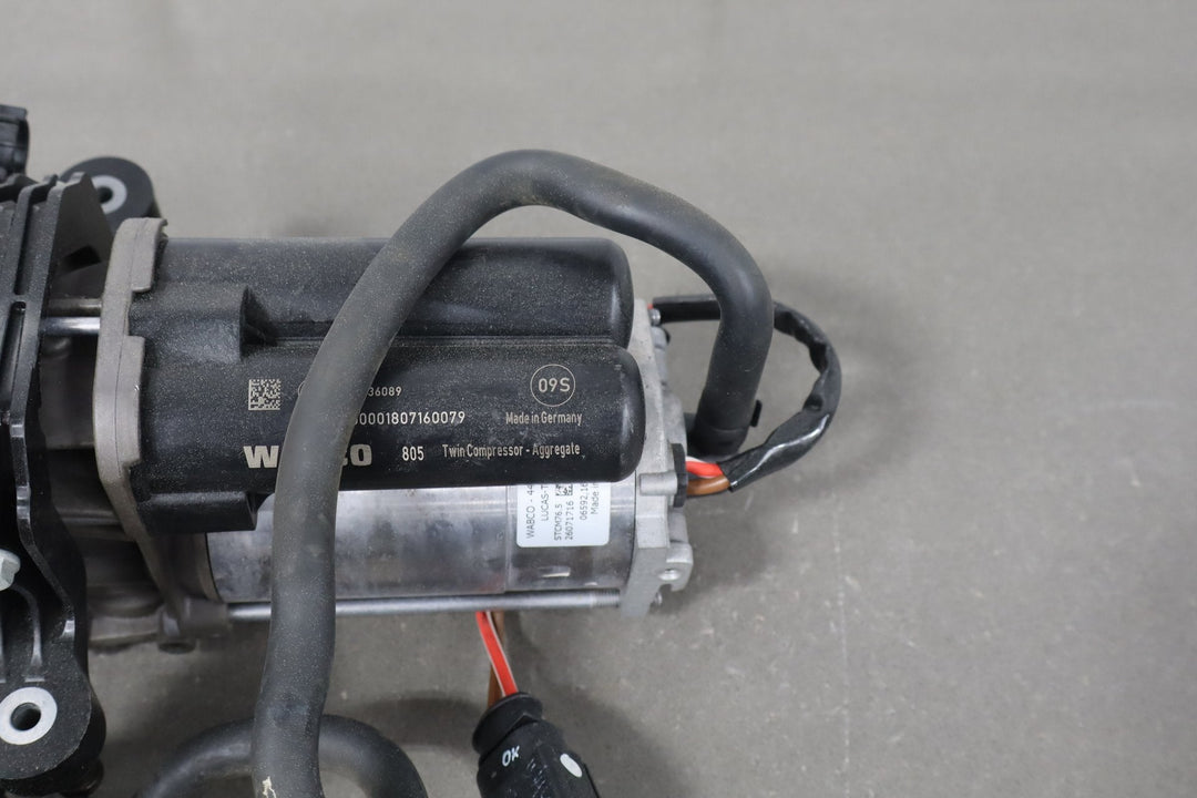 2016 - 2020 Tesla Model S/X Air Suspension Twin Compressor Wabco
