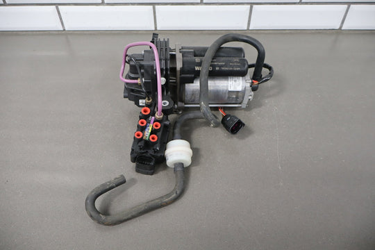 2016 - 2020 Tesla Model S/X Air Suspension Twin Compressor Wabco